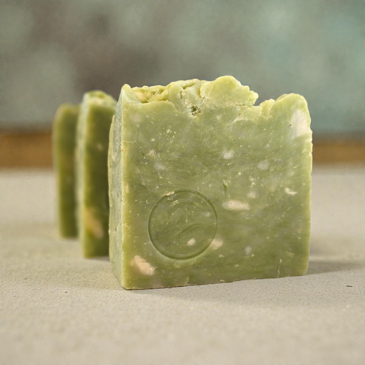 Pure Tallow with French Green Clay. Unscented.